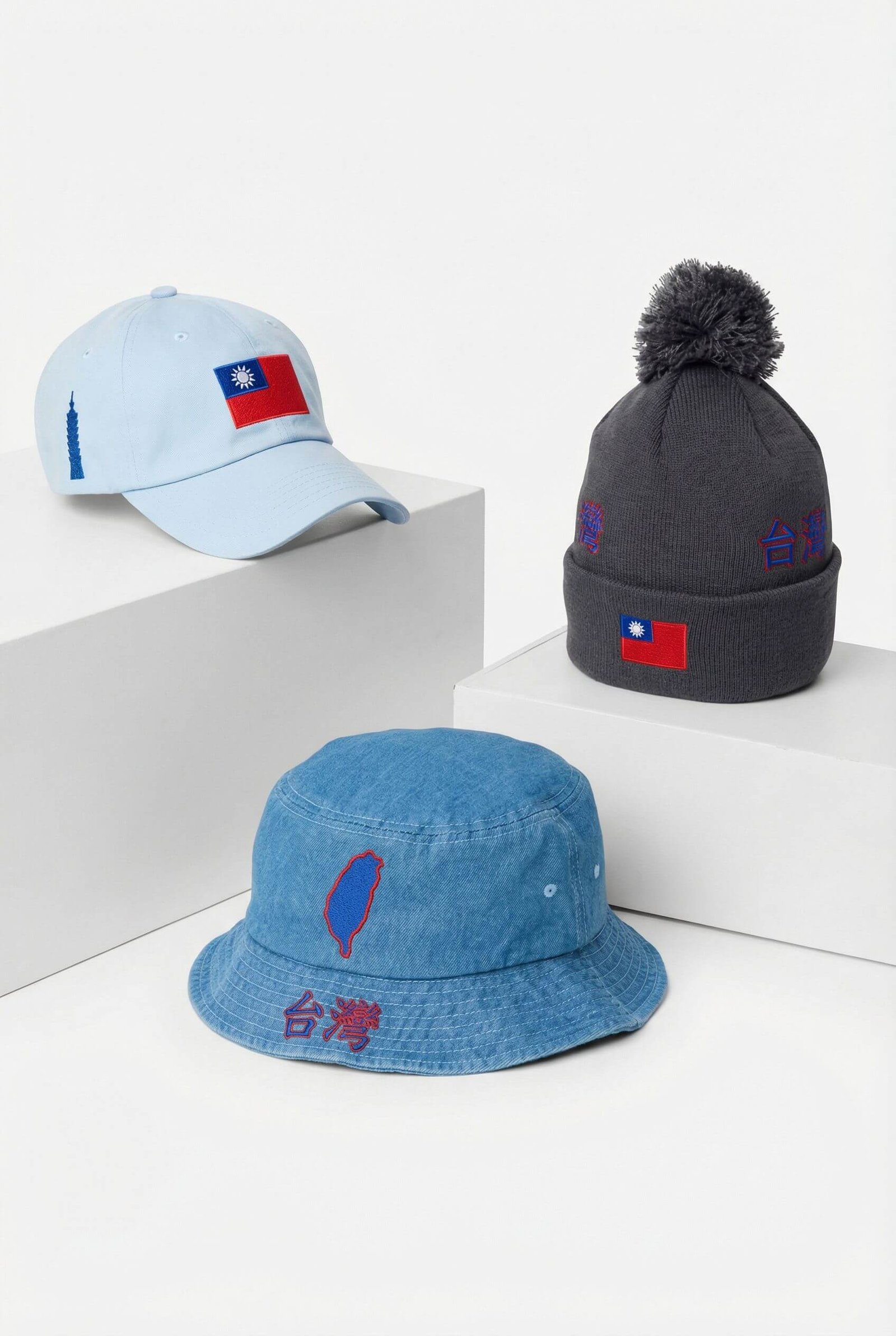 Taiwan-themed hats with Taiwan flag and Chinese characters